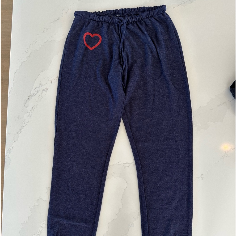 Chaser navy heart sweatpants joggers size xs